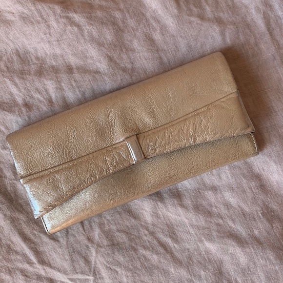 Club Monaco Naomi Gold Chrome Clutch - Picture 1 of 9